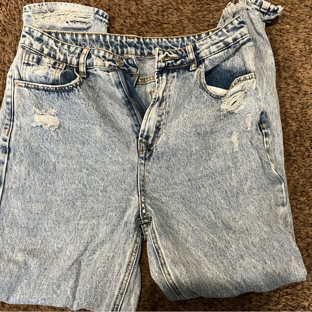 Acid wash jeans